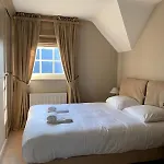 Cozy Family House With Garden In Knokke-zoute *