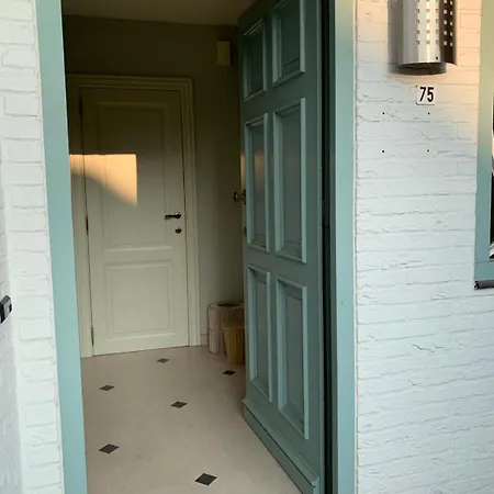 Cozy Family House With Garden In Knokke-zoute